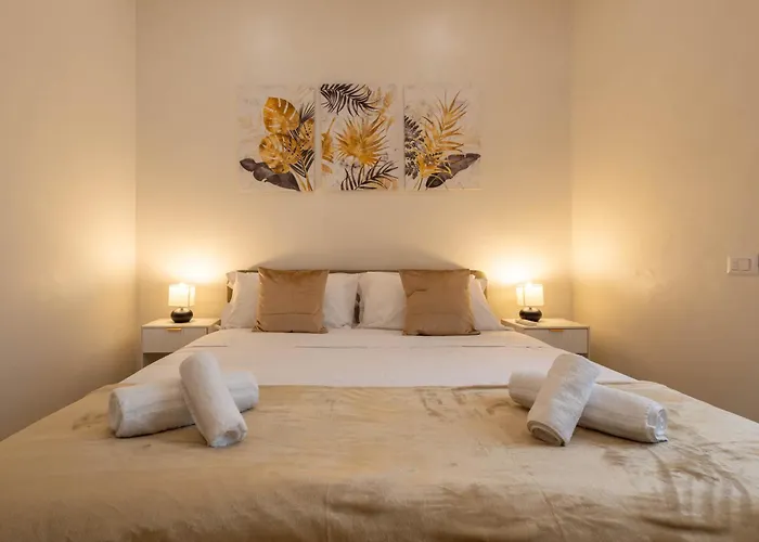 Spacious Two Bedroom Design Near Circo Massimo Apartament Rzym